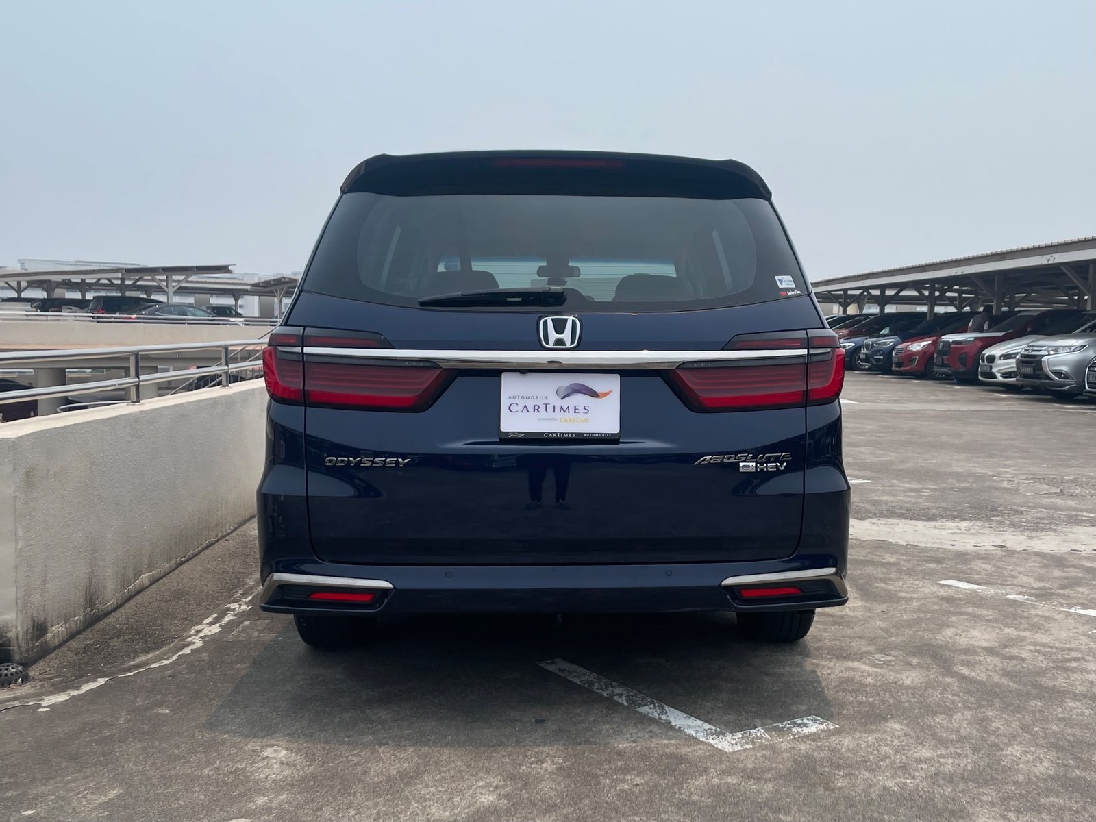 Honda Odyssey e:HEV Absolute photo 5